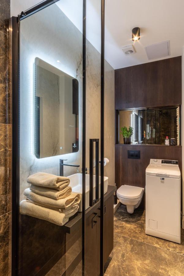 וילנה Old Town Apartment L Self Check In מראה חיצוני תמונה