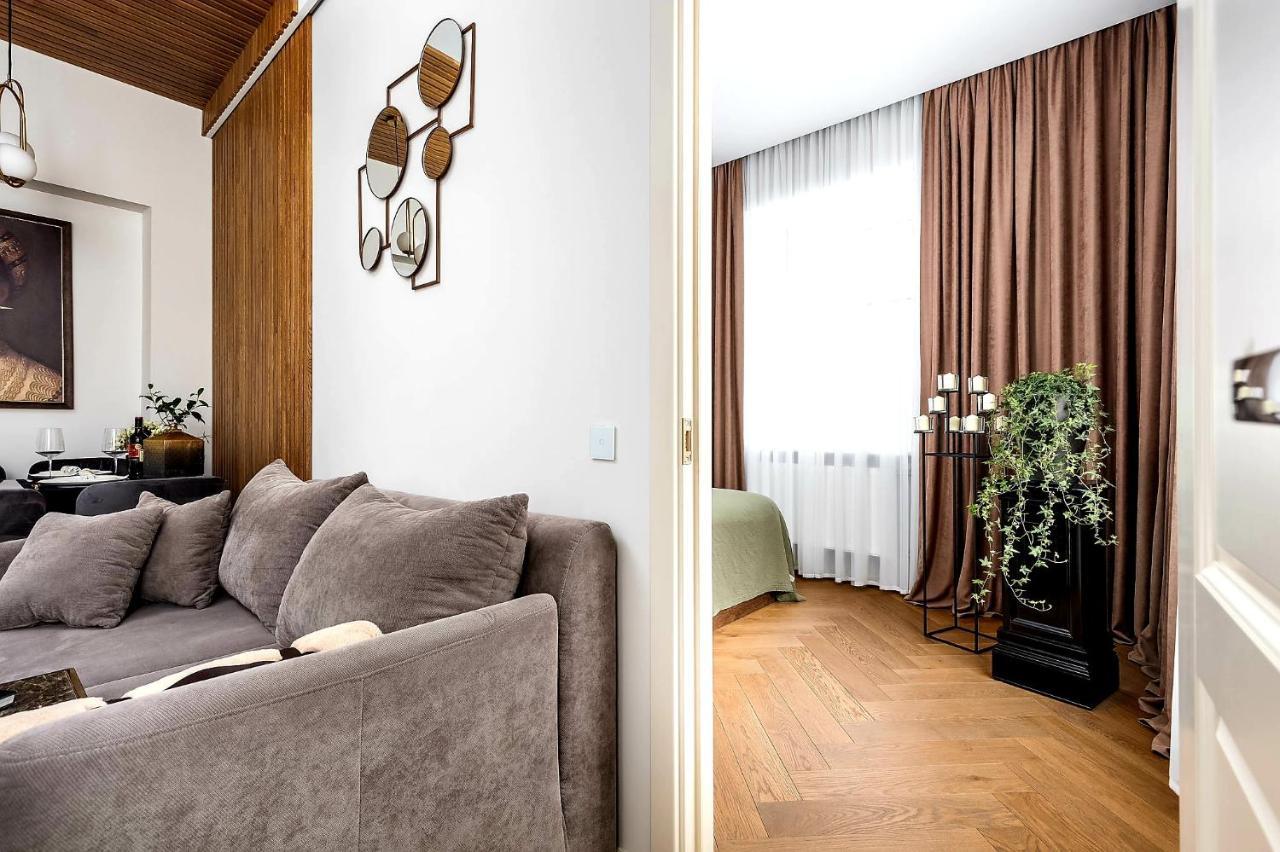 וילנה Old Town Apartment L Self Check In מראה חיצוני תמונה